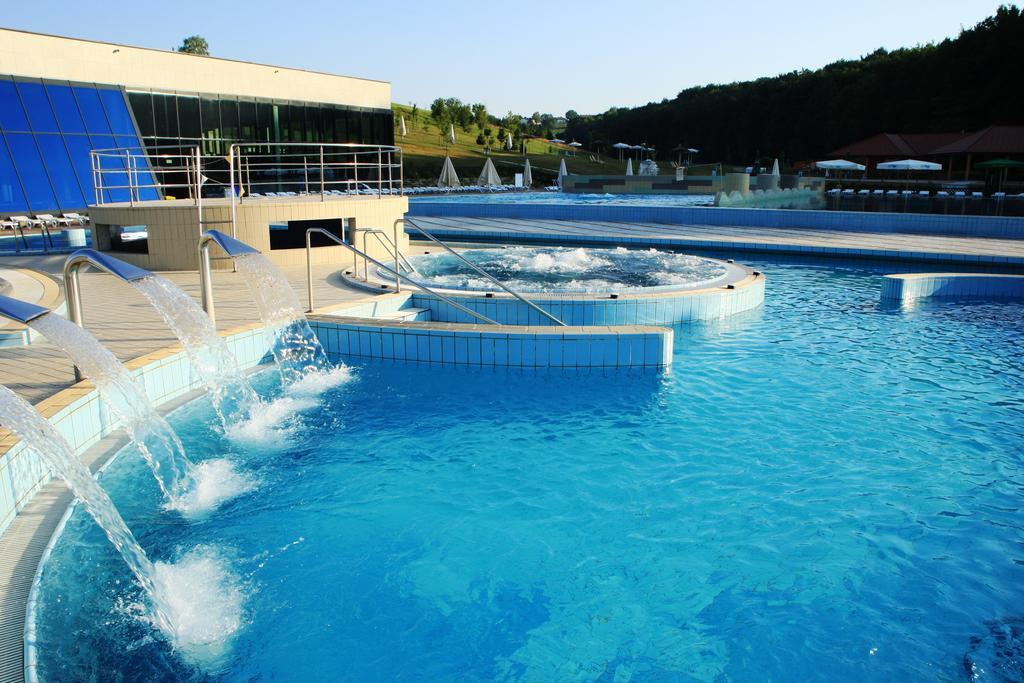 Hotel Bioterme Mala Nedelja ليوتومير المظهر الخارجي الصورة