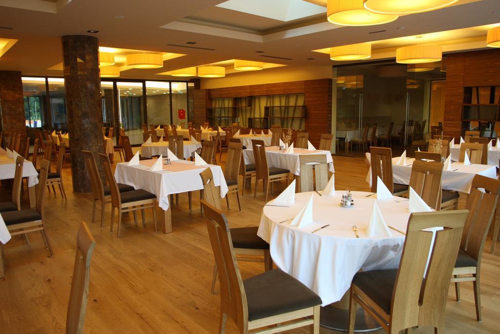 Hotel Bioterme Mala Nedelja ليوتومير المظهر الخارجي الصورة