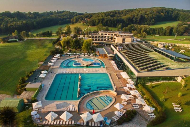 Hotel Bioterme Mala Nedelja ليوتومير المظهر الخارجي الصورة