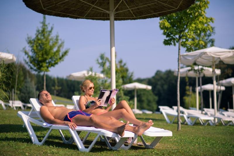 Hotel Bioterme Mala Nedelja ليوتومير المظهر الخارجي الصورة
