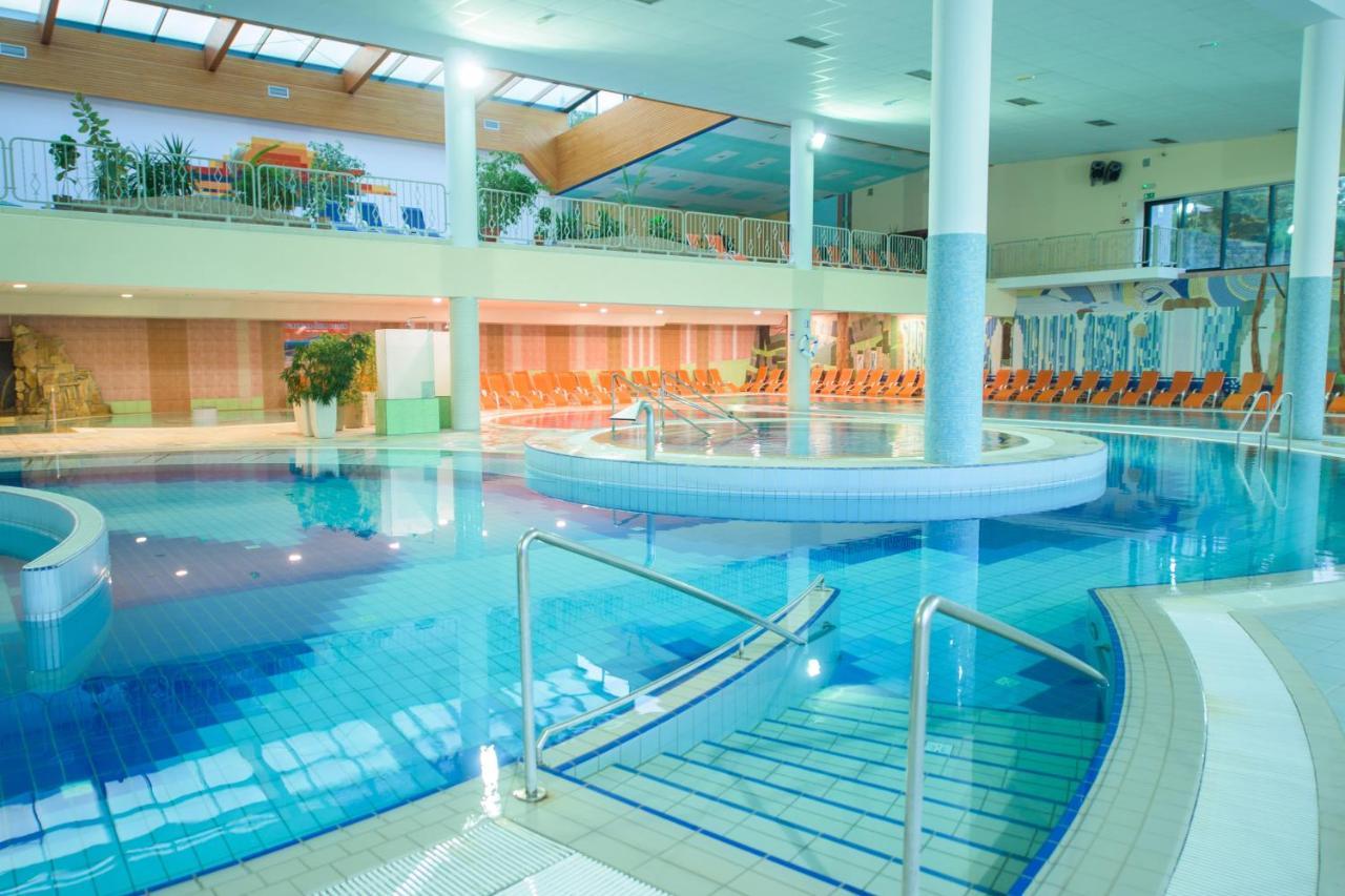 Hotel Bioterme Mala Nedelja ليوتومير المظهر الخارجي الصورة